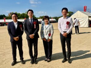 北河内地区支部総合訓練大会で銭谷翔四條畷市長、長畑浩則四條畷市議会議長、内海久子大阪府議会議員と土井かずよし